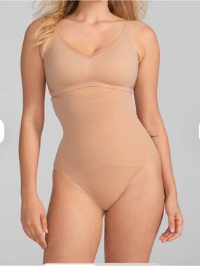 HoneyLove SuperPower Thong